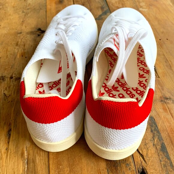 NWOT Adidas Canvas Stan Smith in Red - Picture 1 of 7
